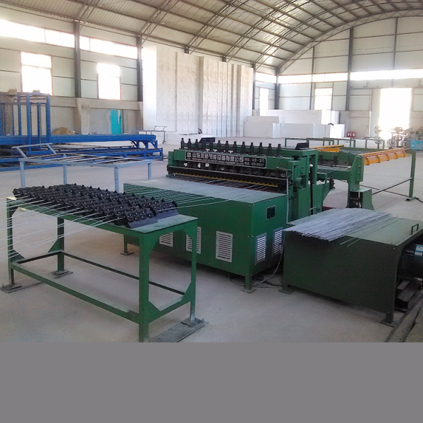 钢网焊接机组生产线 (2)